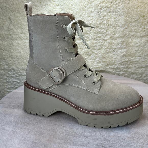 Blondo Women’s Grayce Boots Size 10 Beige Lug Sole Lace Up Block Heel Waterproof - Picture 1 of 16